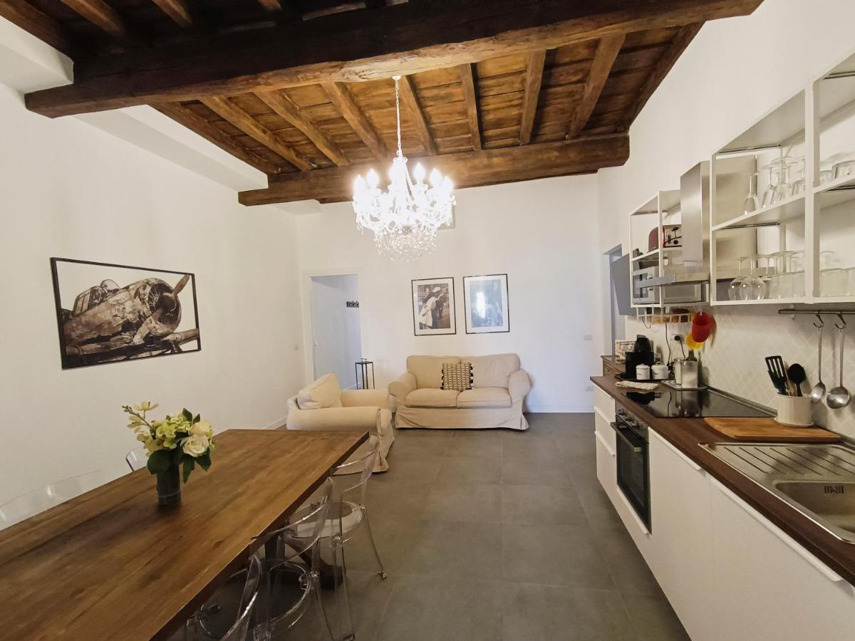 La Tua Casa A Viadelcorso Appartement Rome Buitenkant foto
