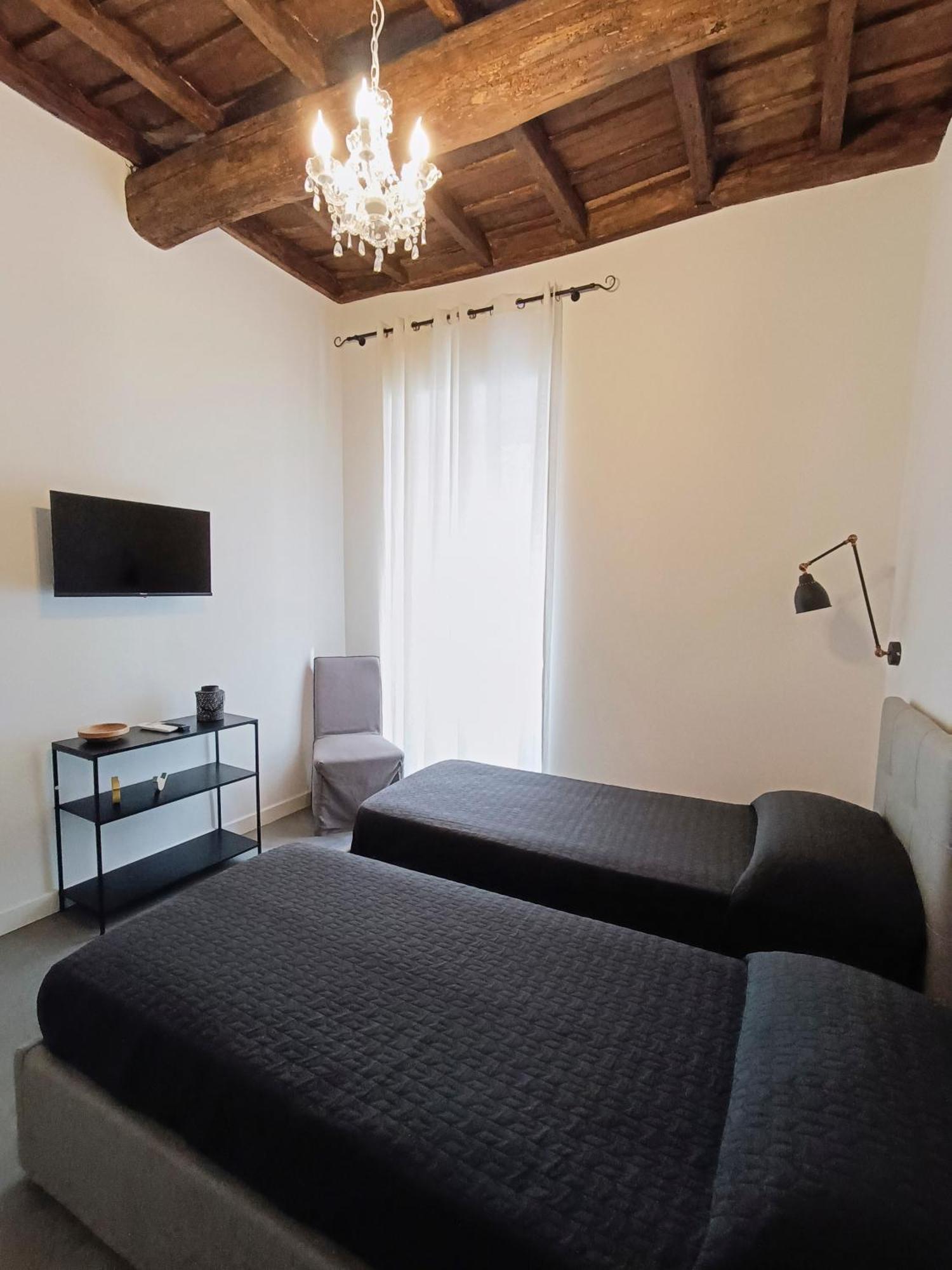 La Tua Casa A Viadelcorso Appartement Rome Buitenkant foto