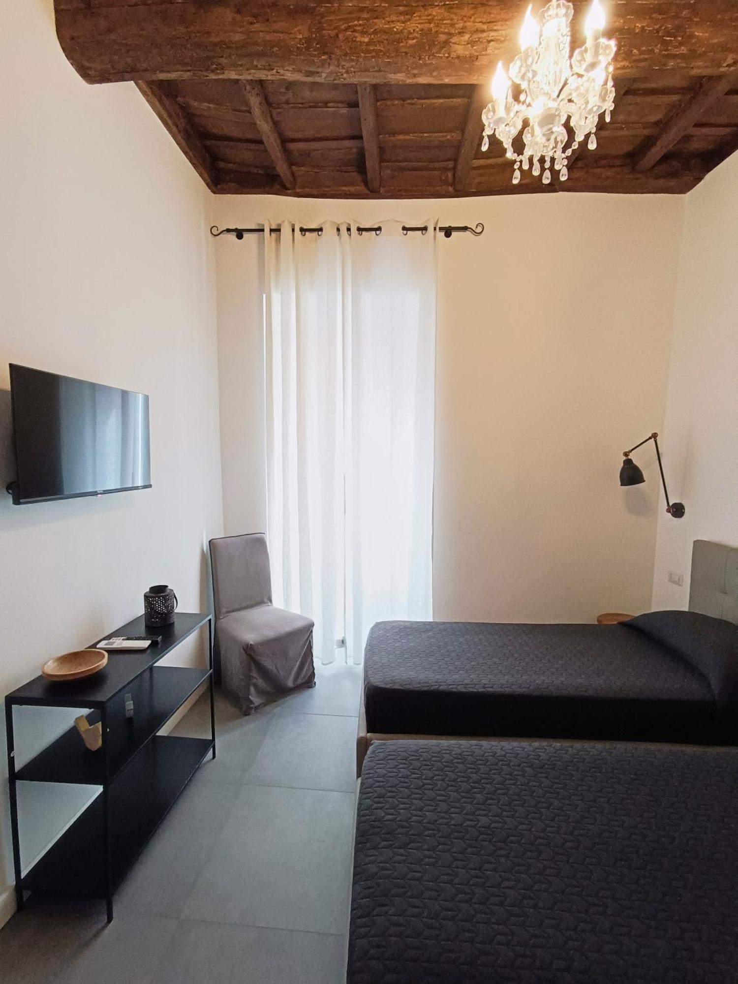 La Tua Casa A Viadelcorso Appartement Rome Buitenkant foto