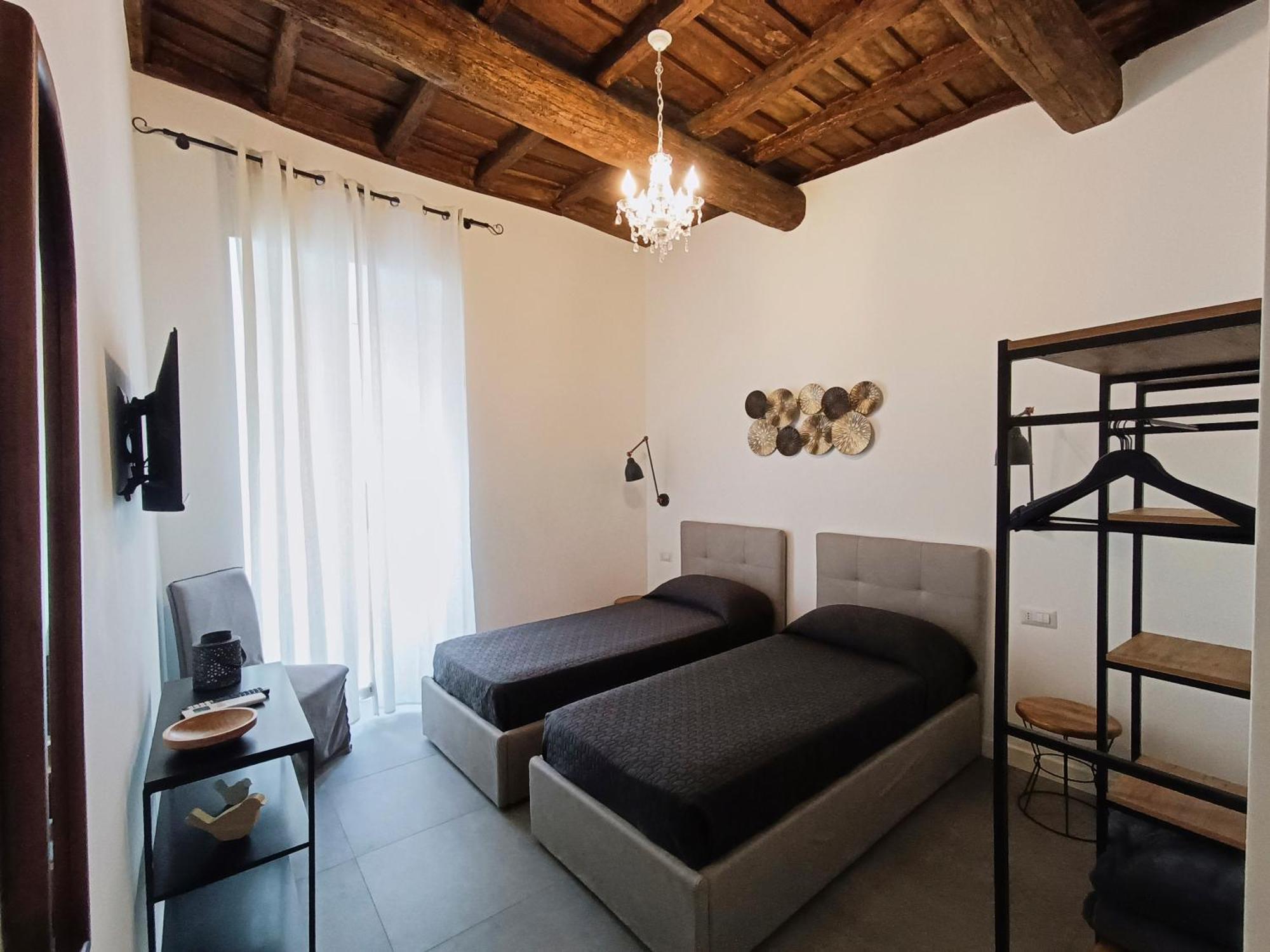 La Tua Casa A Viadelcorso Appartement Rome Buitenkant foto